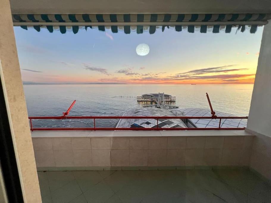 Full Sea View Center 2 Bedroom