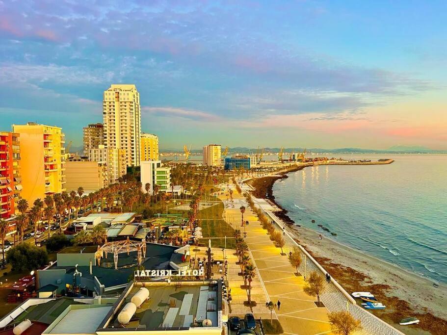Full Sea View Center 2 Bedroom Durrës